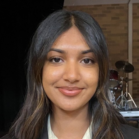 Diva Parmar, 99.00 ATAR tutor at Lux Tuition